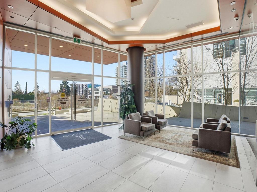 Listing Image for R3101047