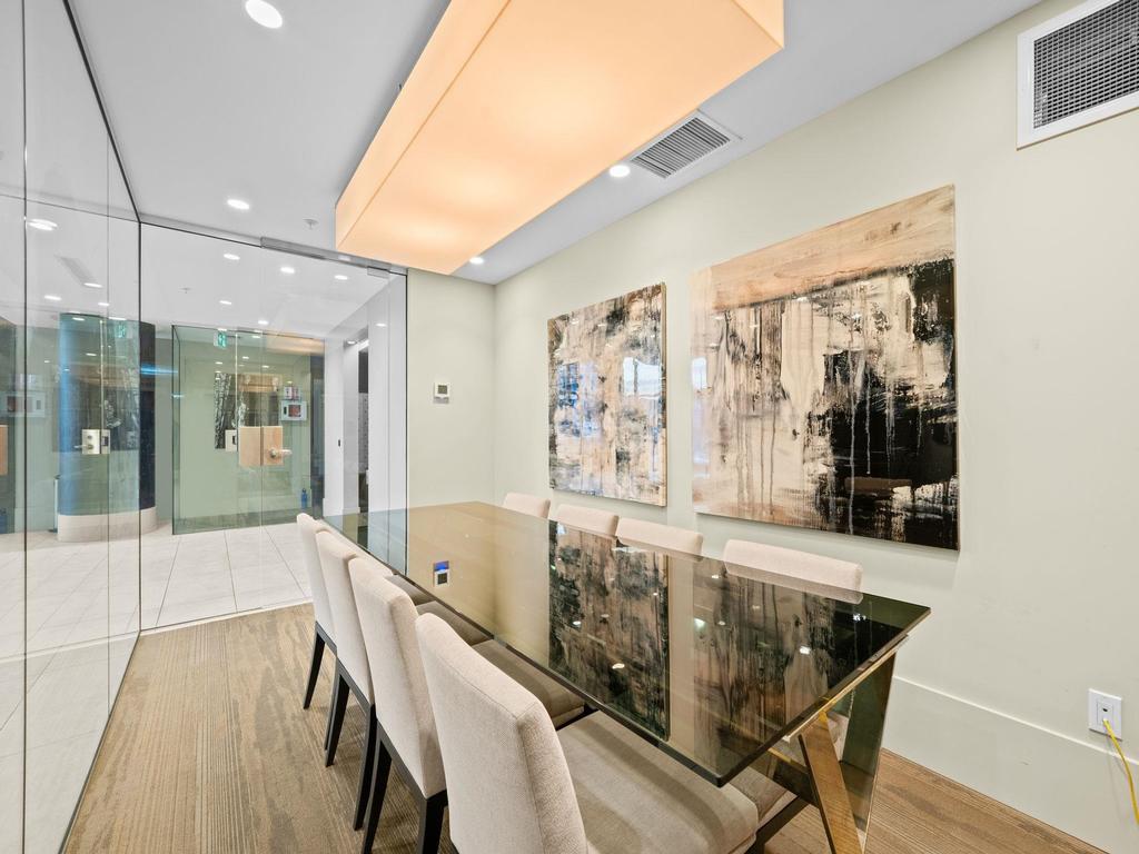 Listing Image for R3101047