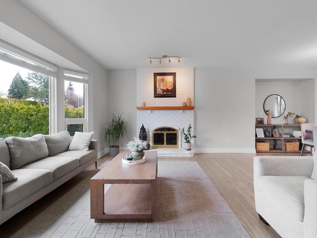 Listing Image for R3101052