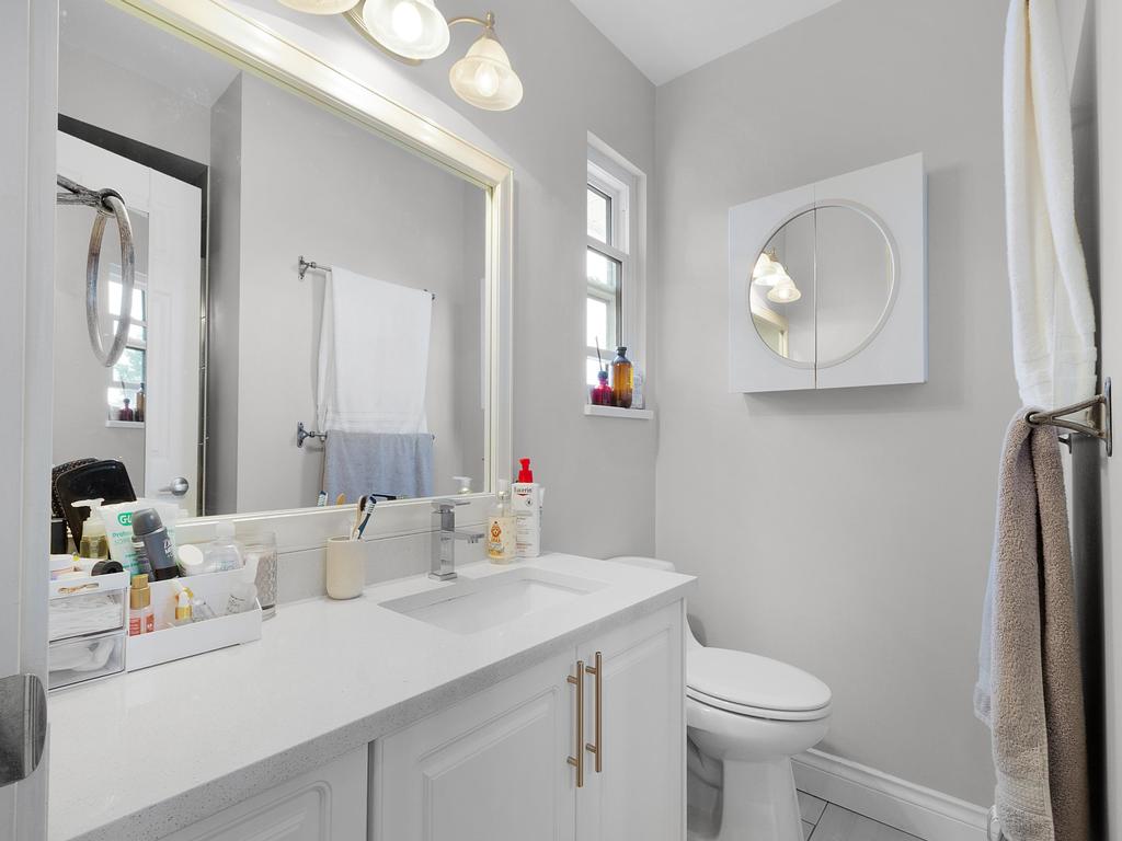 Listing Image for R3101052