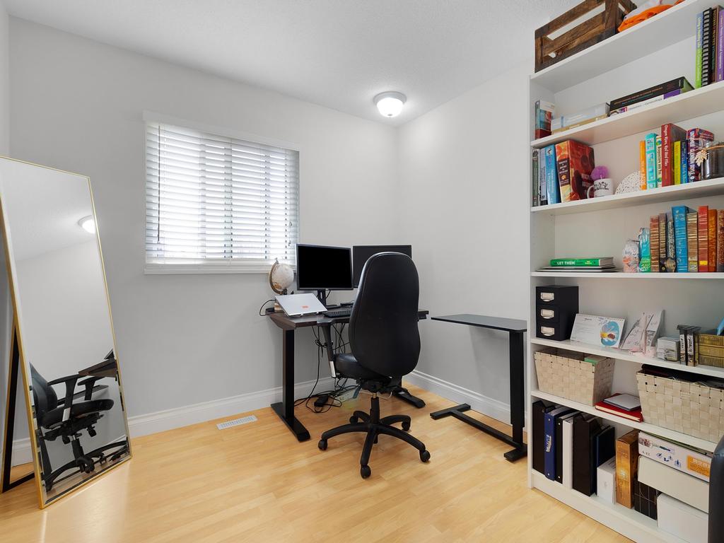 Listing Image for R3101052