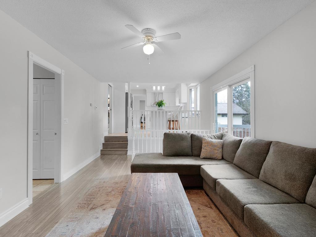 Listing Image for R3101052