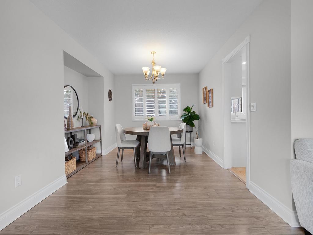 Listing Image for R3101052