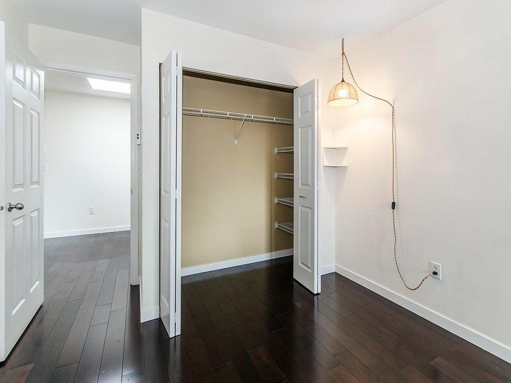 Listing Image for R3101078