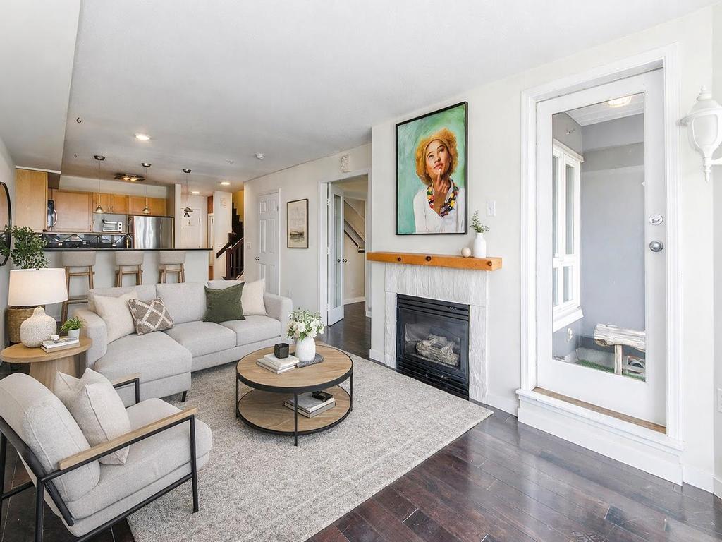 Listing Image for R3101078