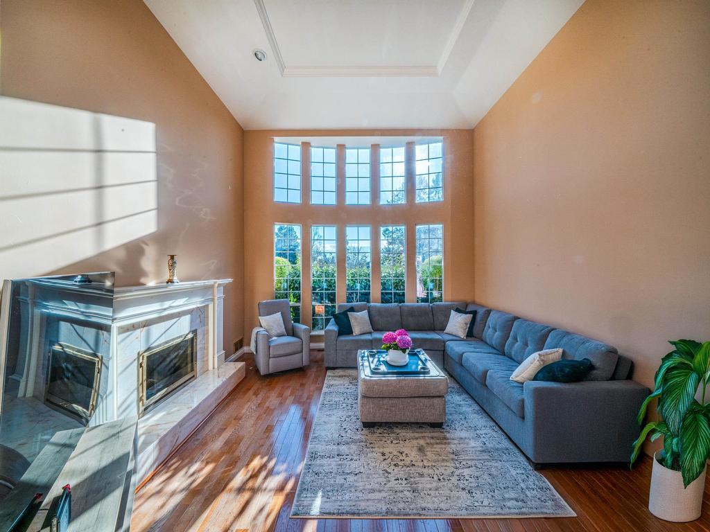 Listing Image for R3101080