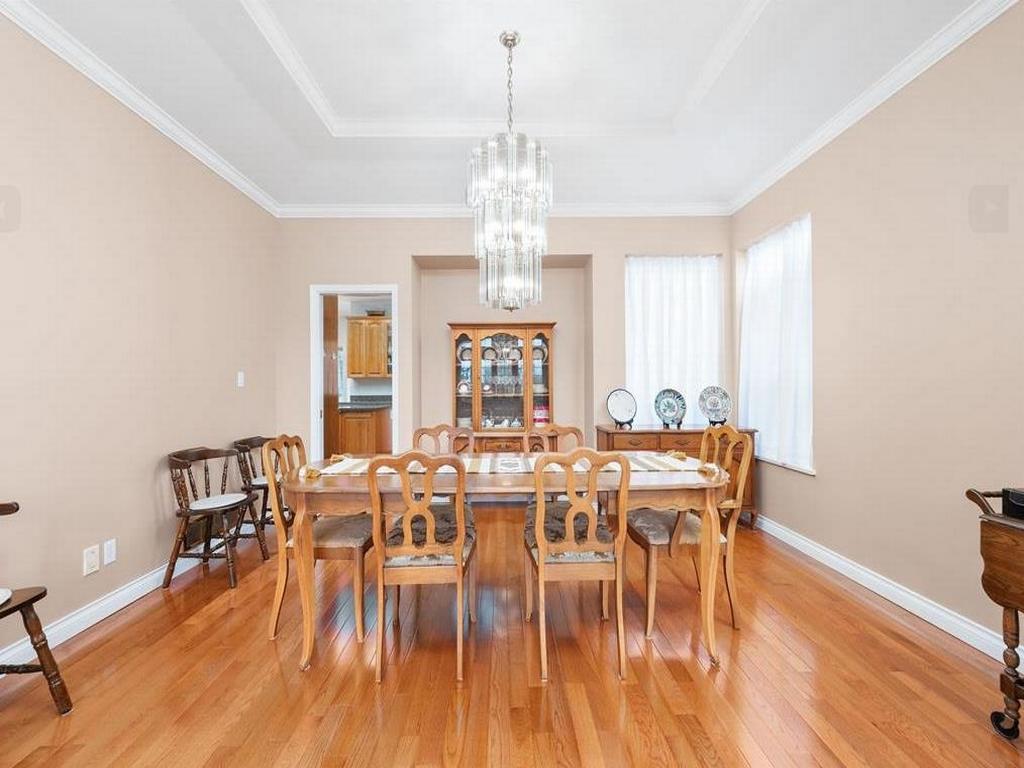 Listing Image for R3101080