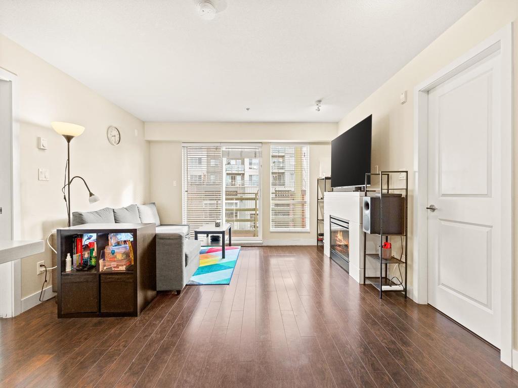 Listing Image for R3101097