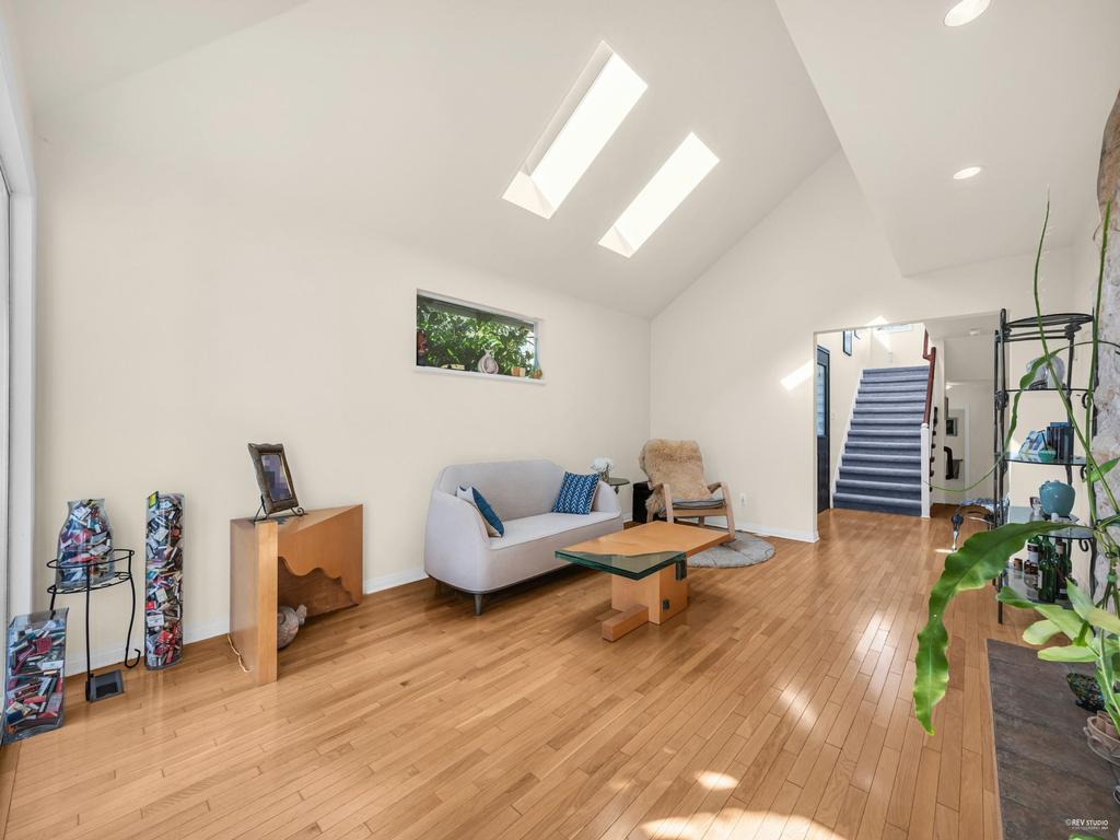 Listing Image for R3101098