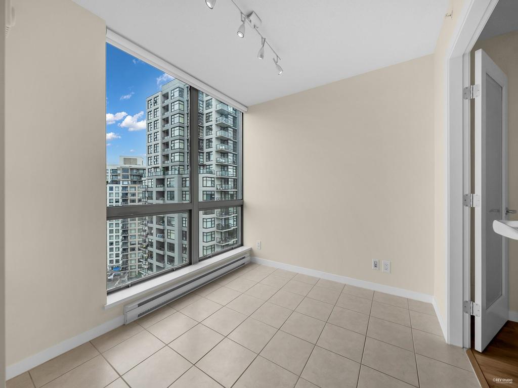 Listing Image for R3101101