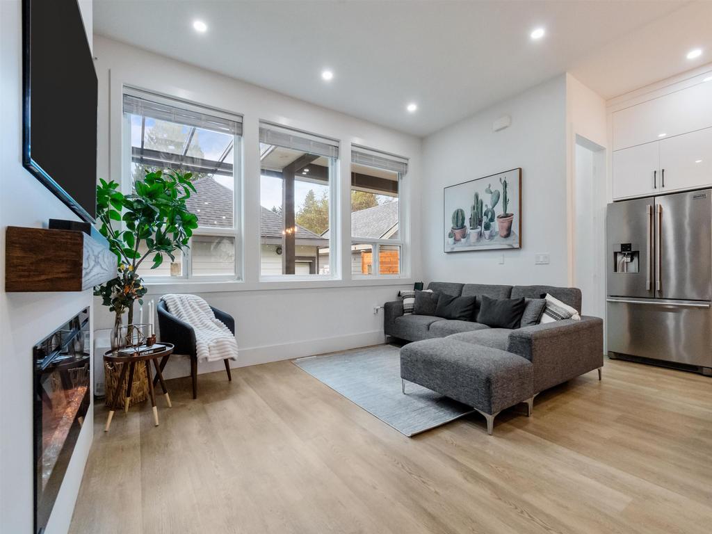 Listing Image for R3101111