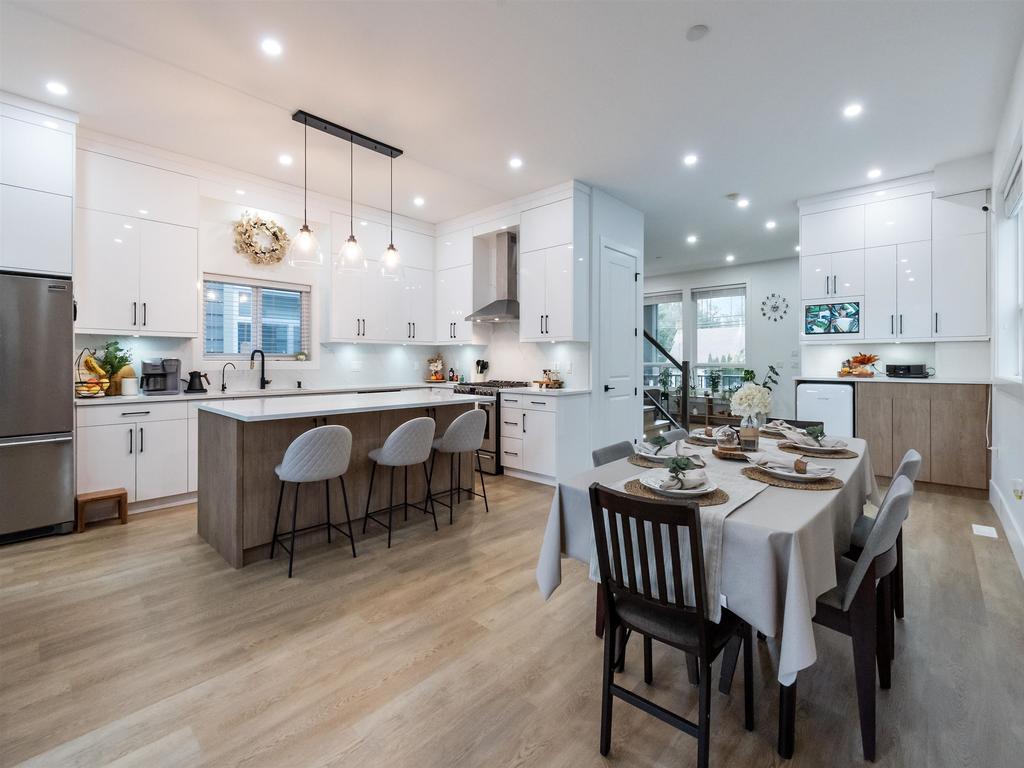 Listing Image for R3101111