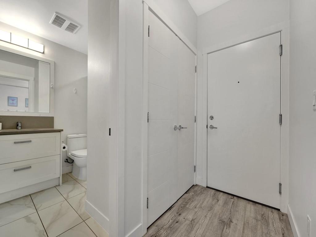 Listing Image for R3101116