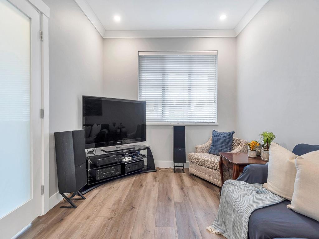 Listing Image for R3101130