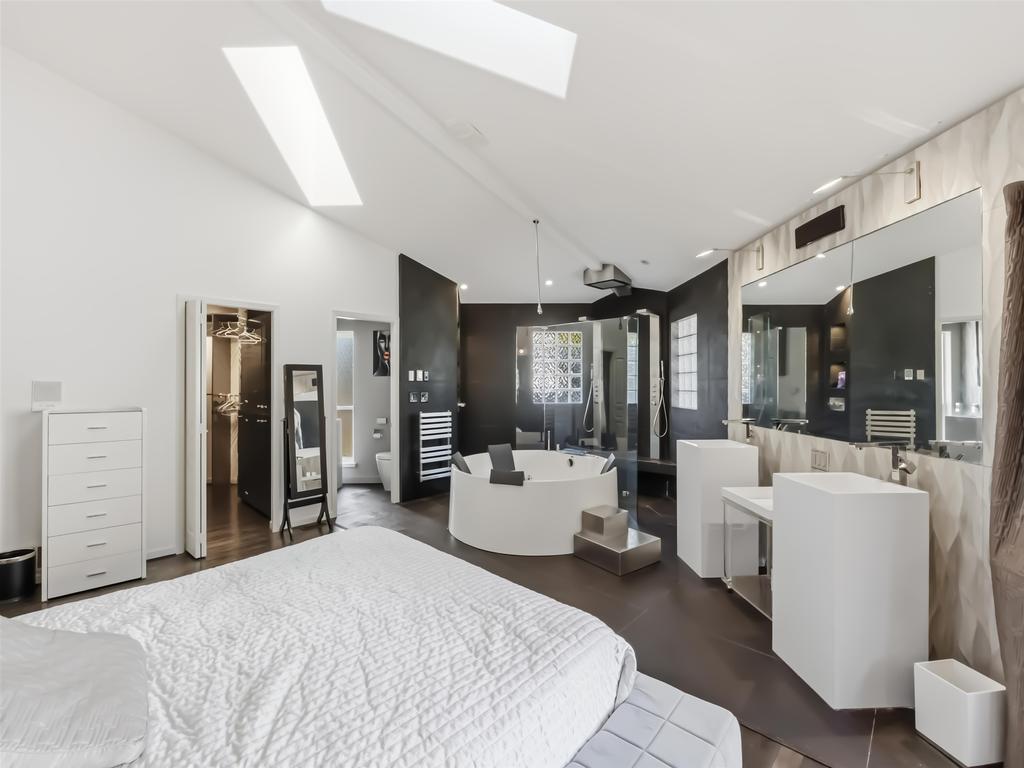 Listing Image for R3101178