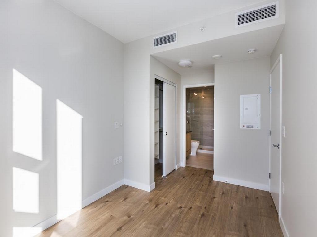 Listing Image for R3101235