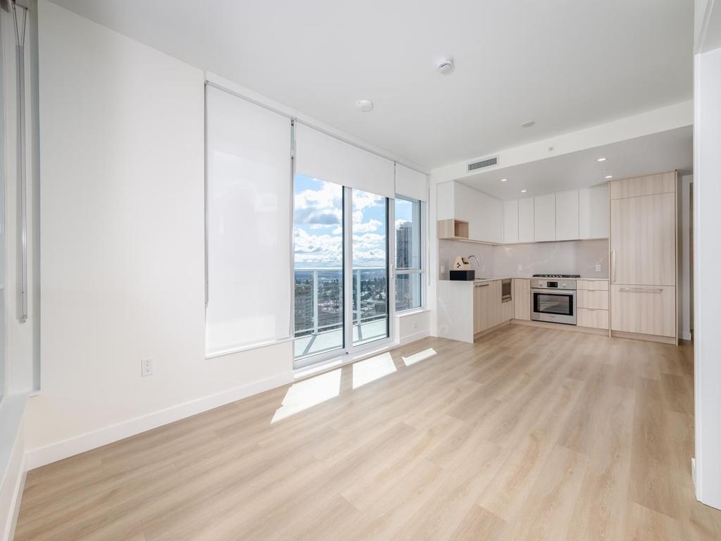 Listing Image for R3101236