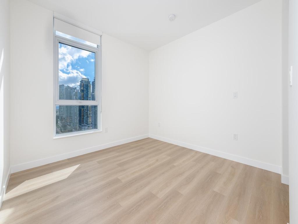 Listing Image for R3101236