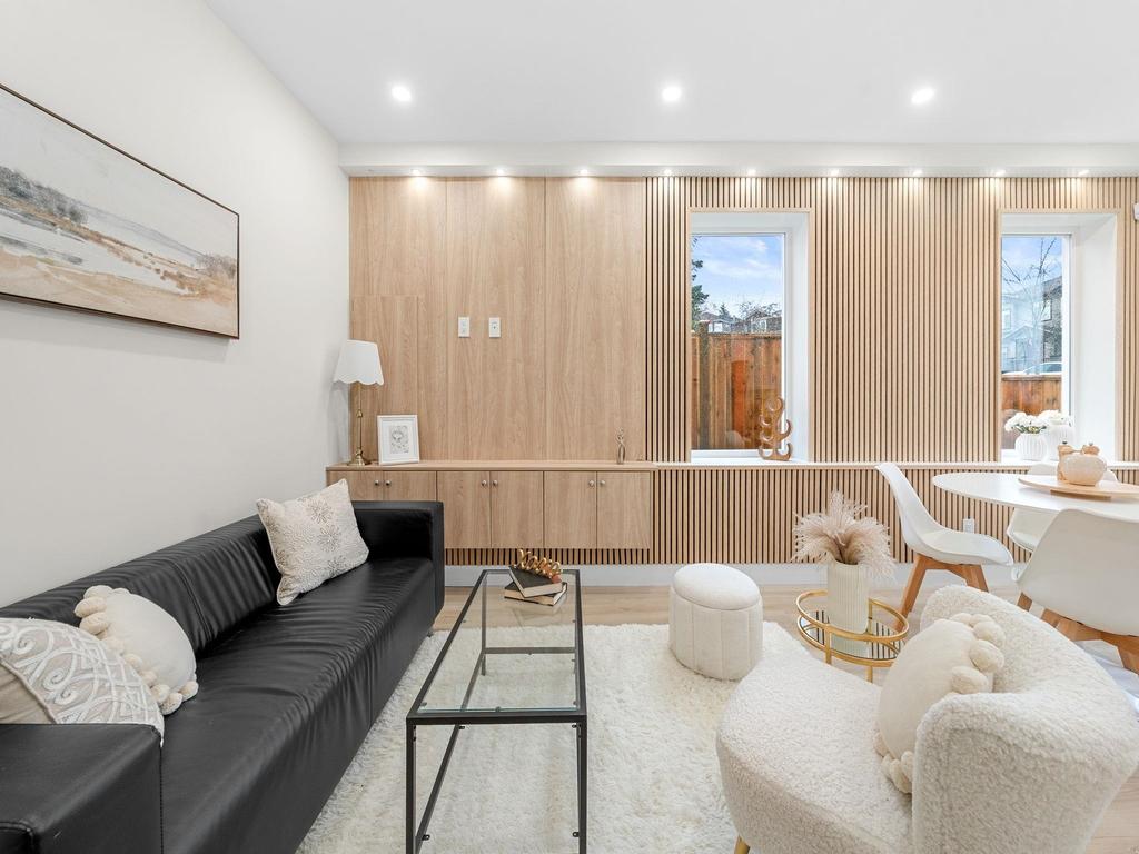 Listing Image for R3101300