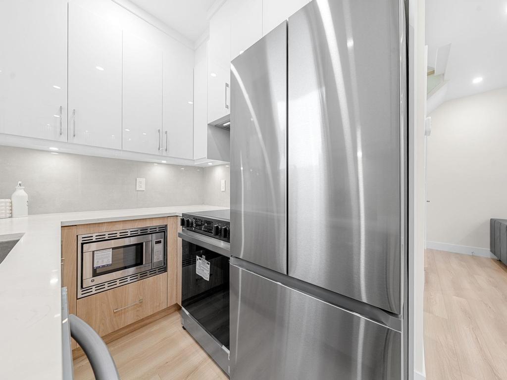 Listing Image for R3101300