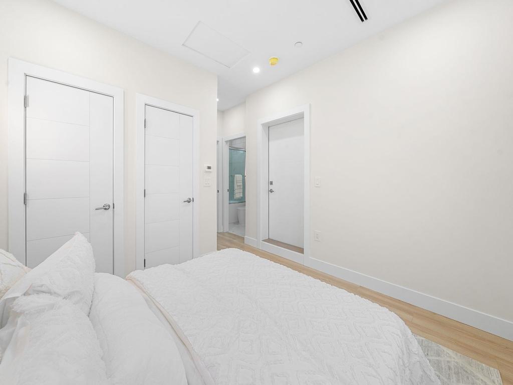 Listing Image for R3101300