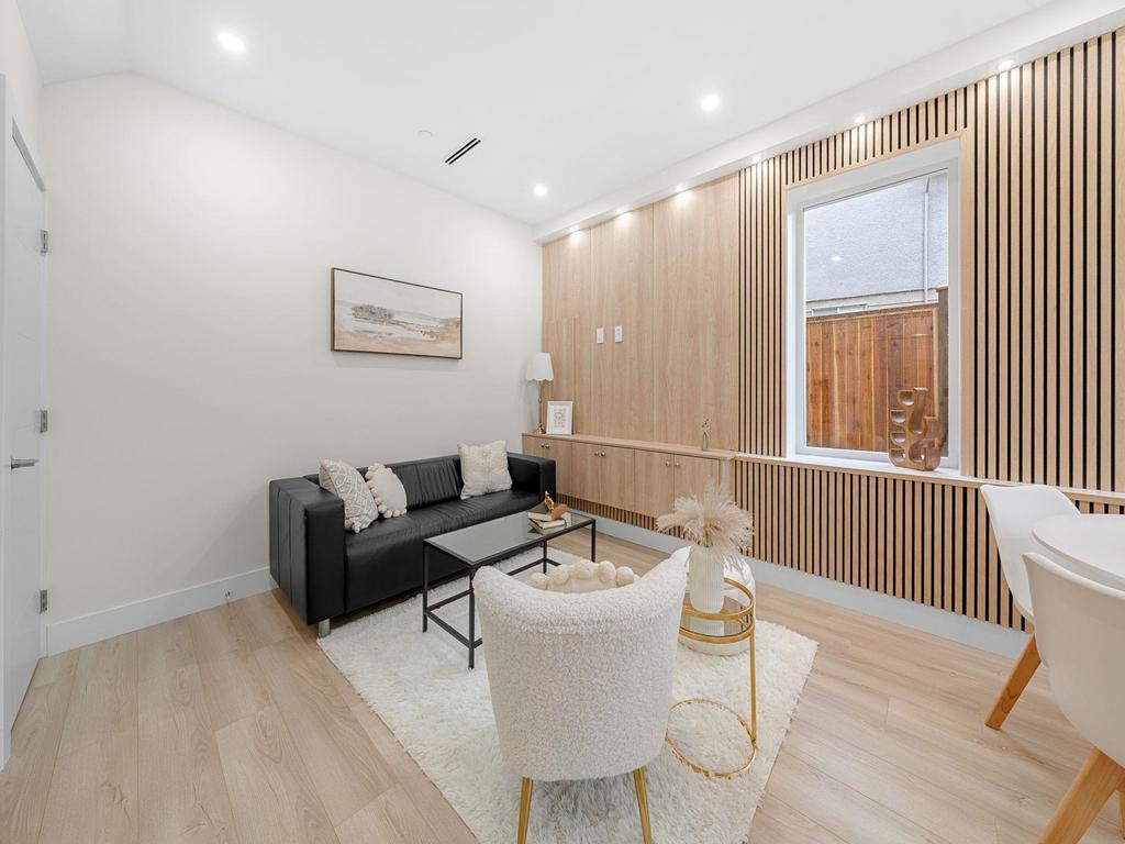 Listing Image for R3101300