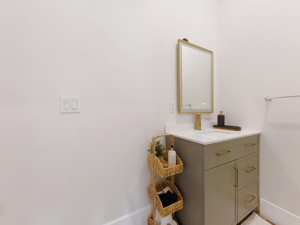 Listing Image for R3101343