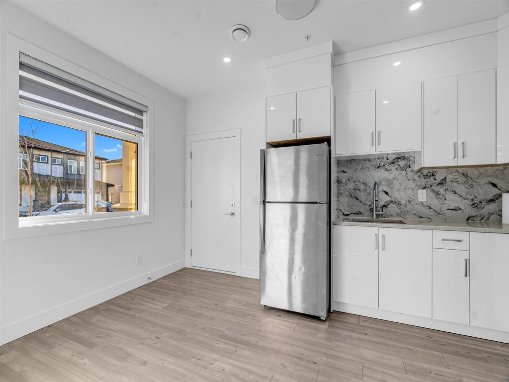 Listing Image for R3101392