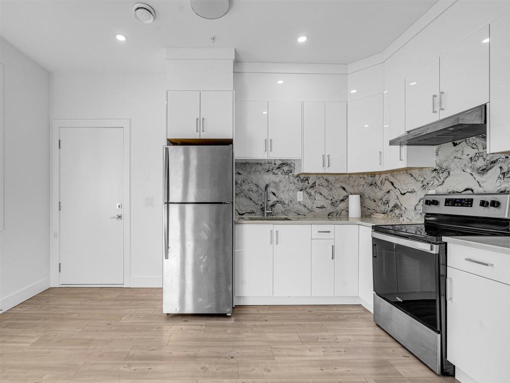 Listing Image for R3101392