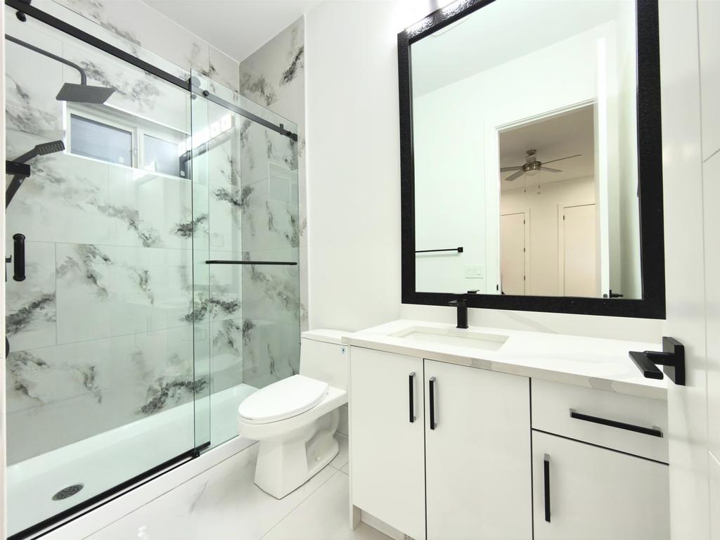 Listing Image for R3101392