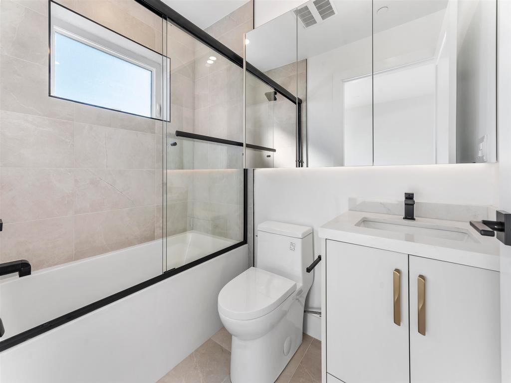 Listing Image for R3101393