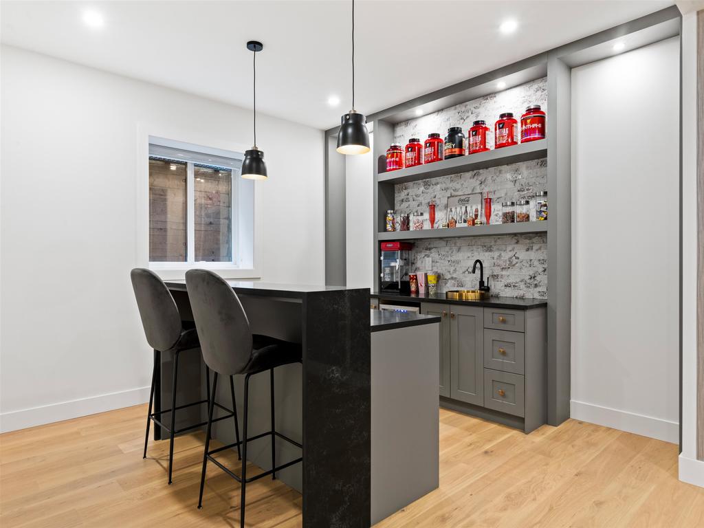 Listing Image for R3101406