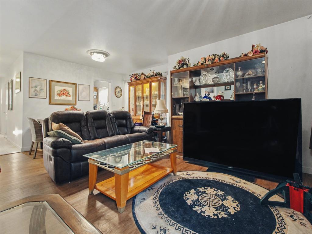 Listing Image for R3101412