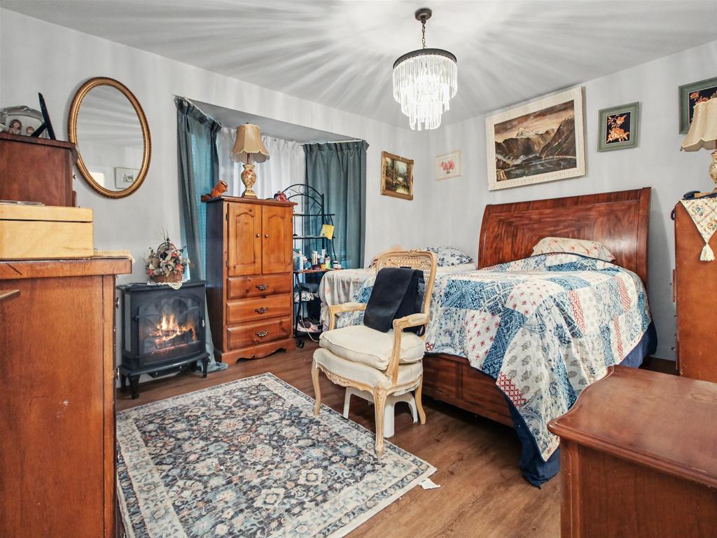 Listing Image for R3101412