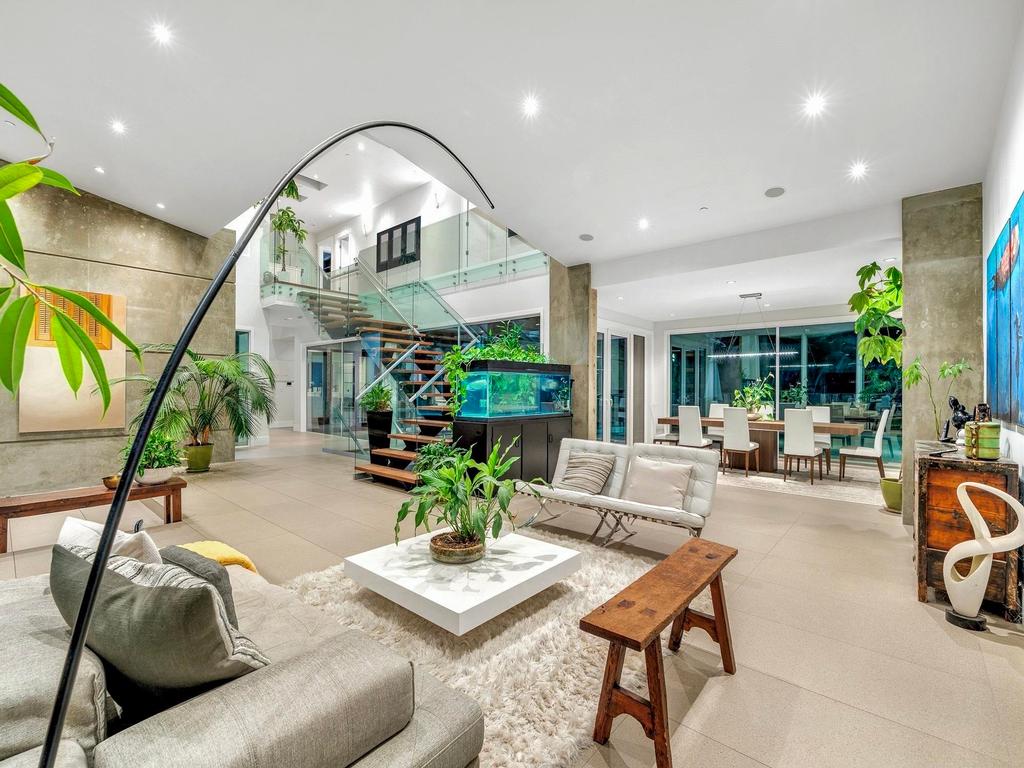 Listing Image for R3101496