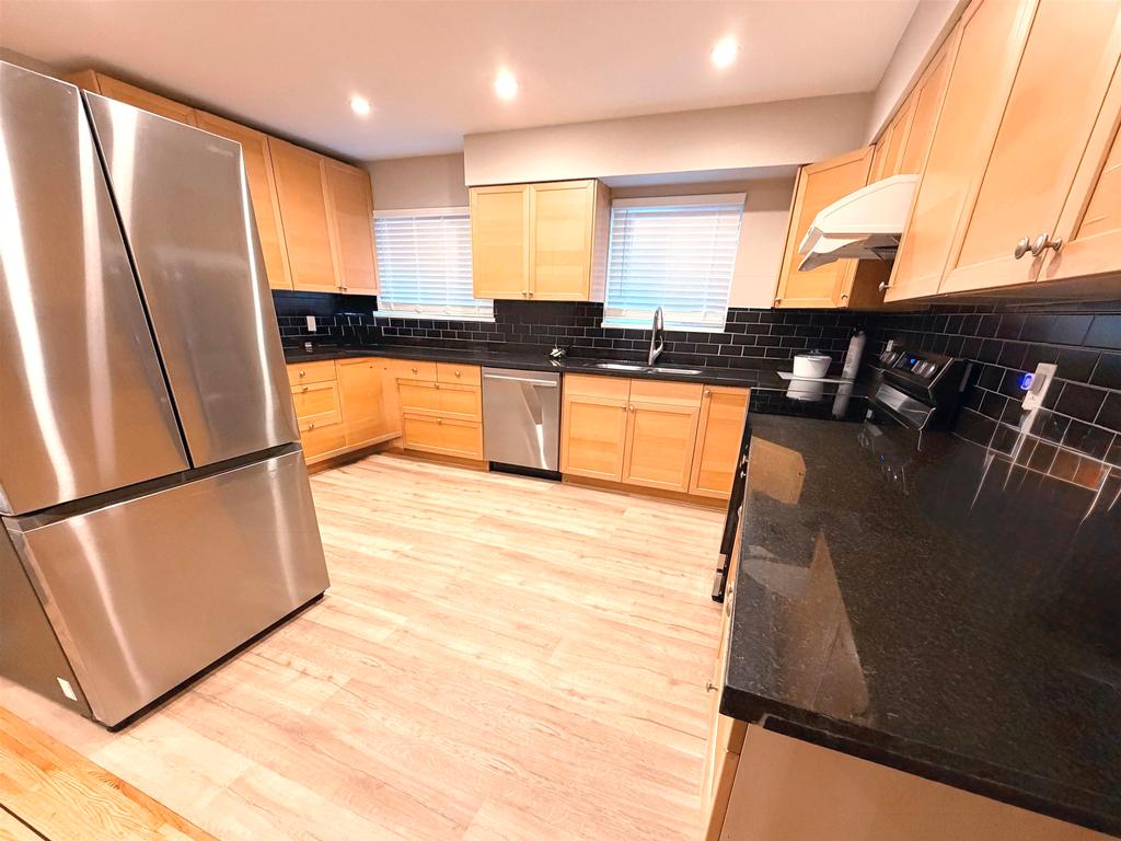 Listing Image for R3101561