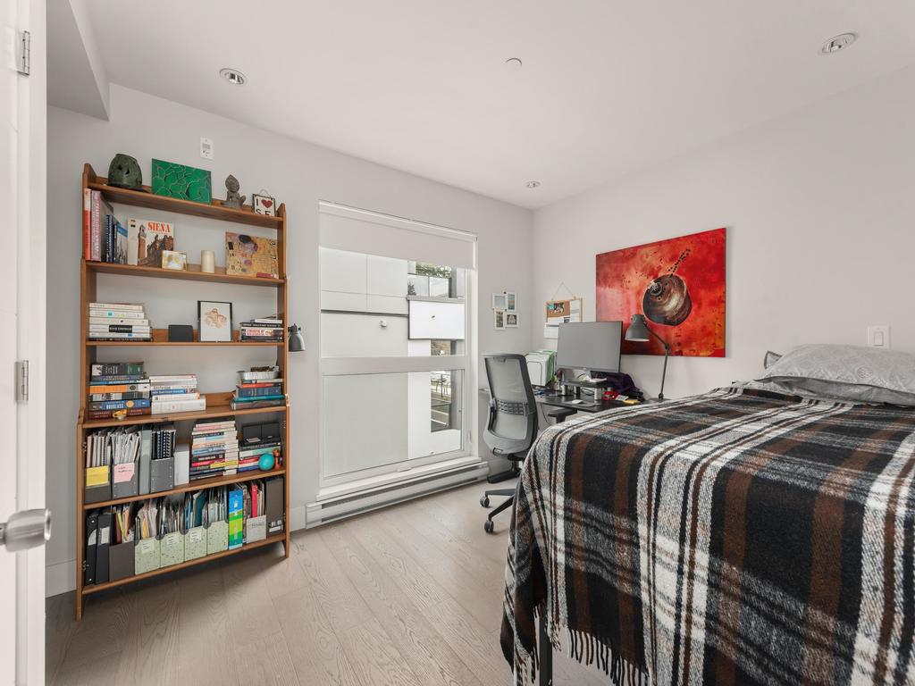 Listing Image for R3101602