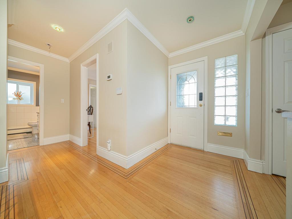 Listing Image for R3101604