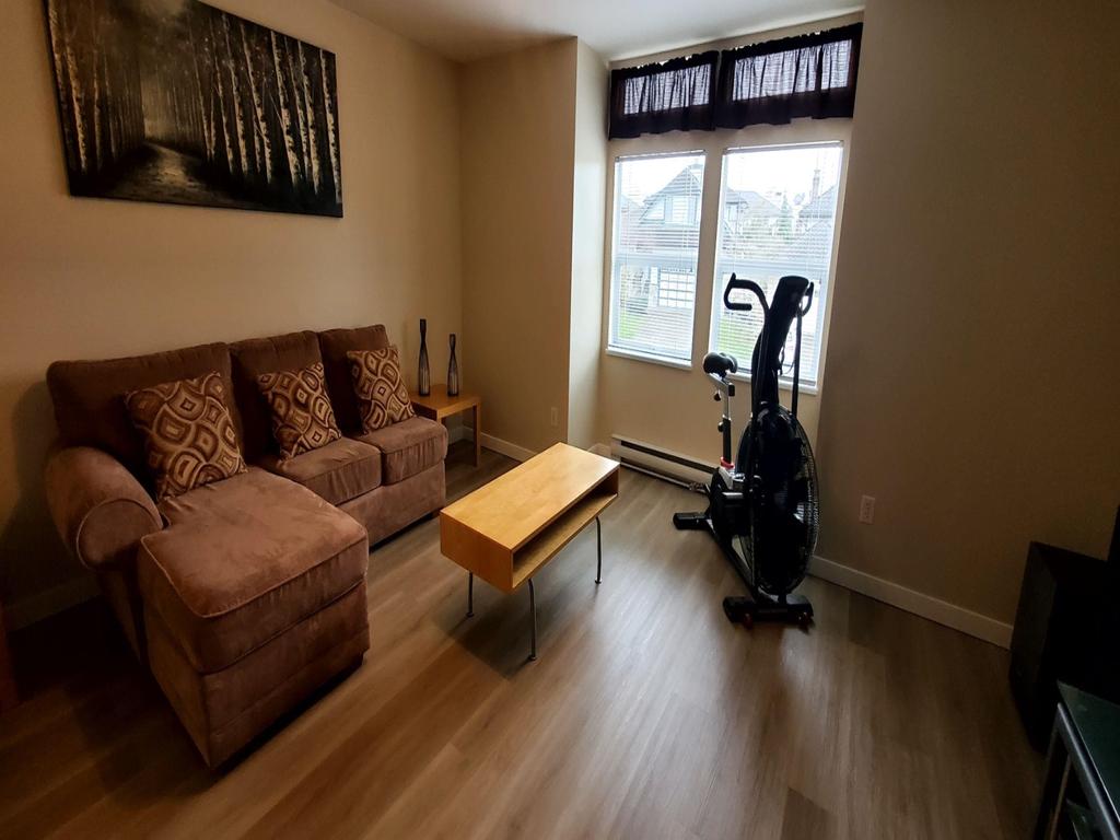 Listing Image for R3101613