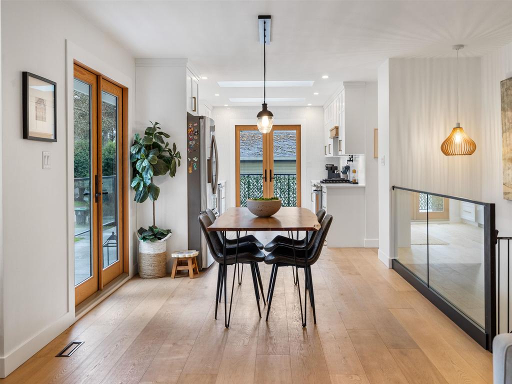 Listing Image for R3101631