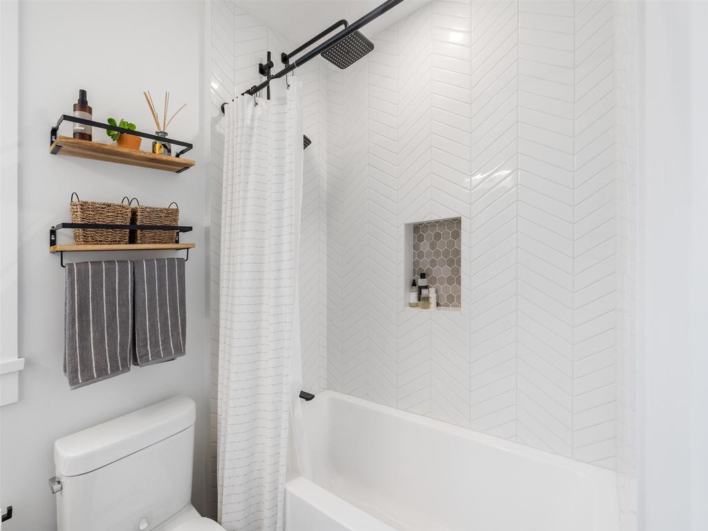 Listing Image for R3101631