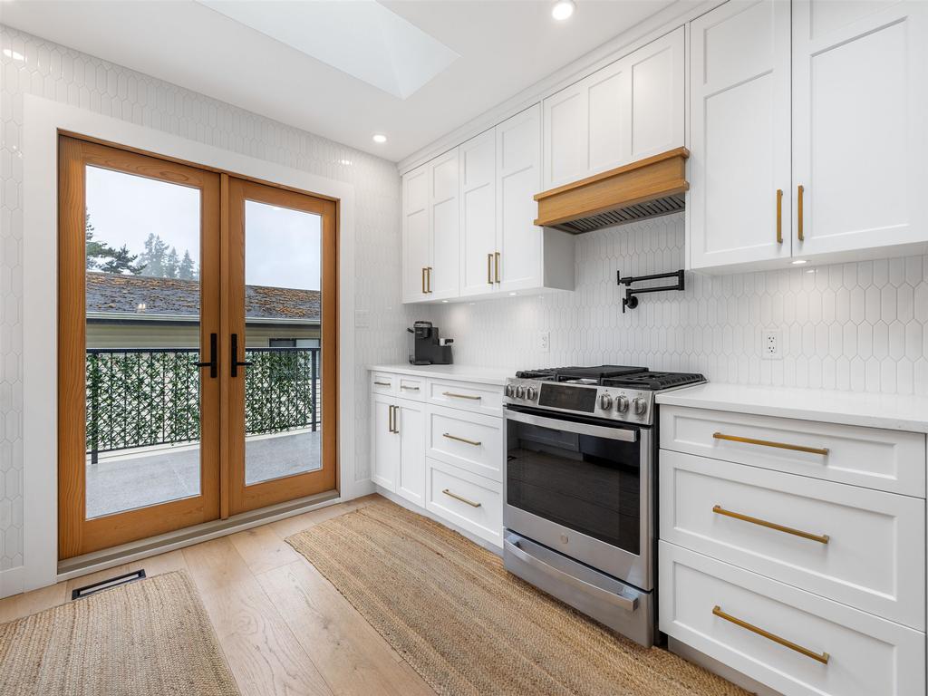 Listing Image for R3101631