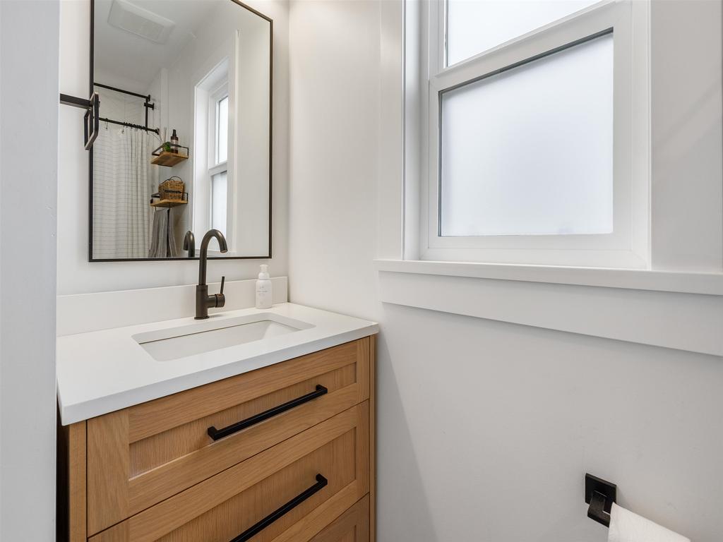 Listing Image for R3101631