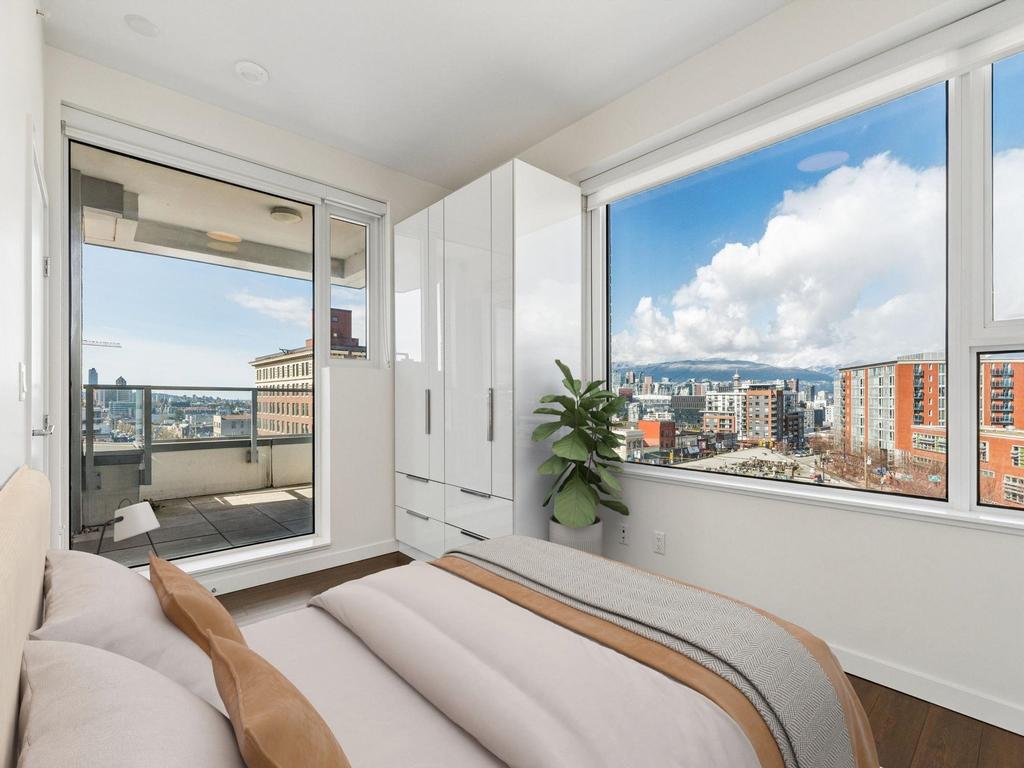 Listing Image for R3101796