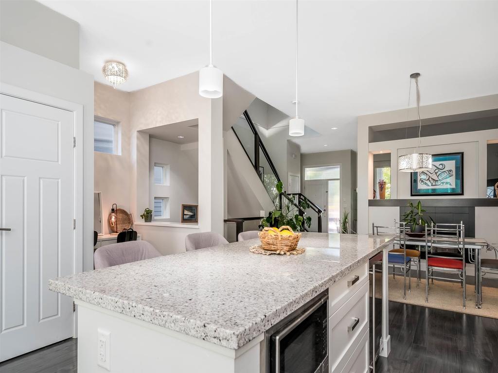 Listing Image for R3101800