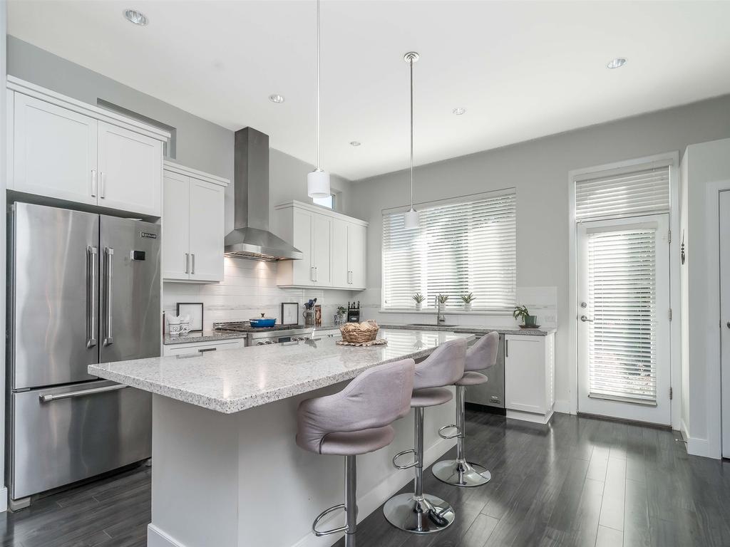 Listing Image for R3101800