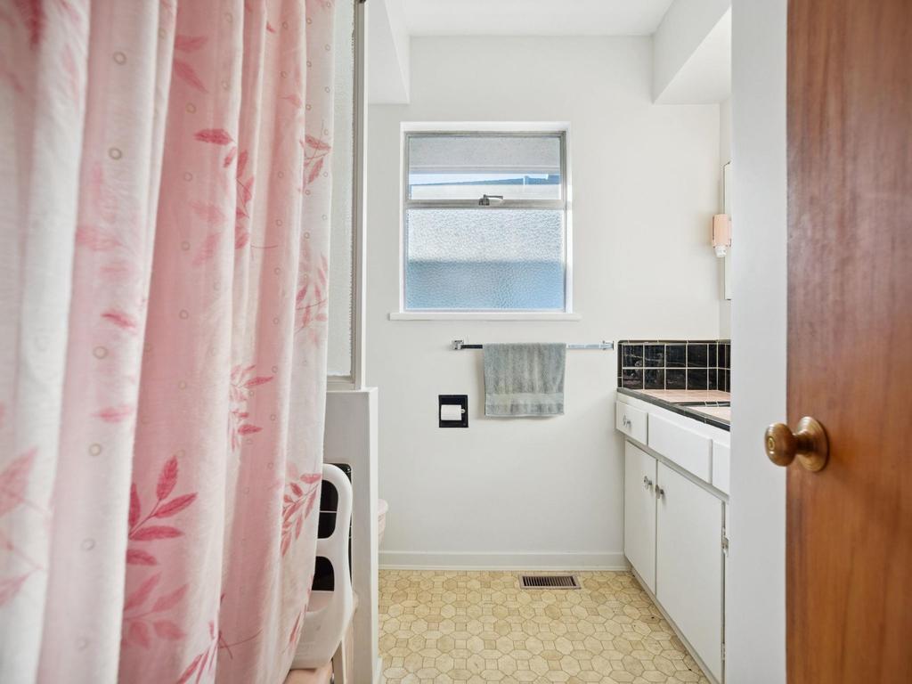 Listing Image for R3101858