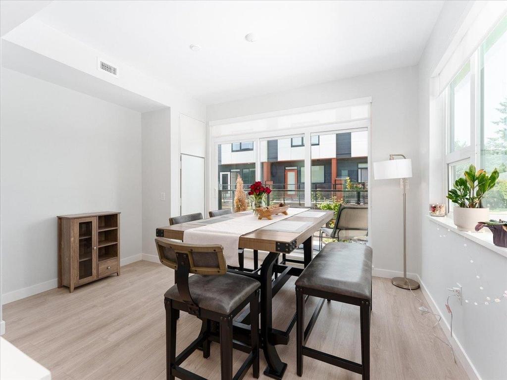 Listing Image for R3101917