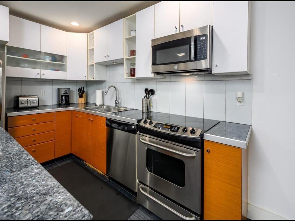 Listing Image for R3101918