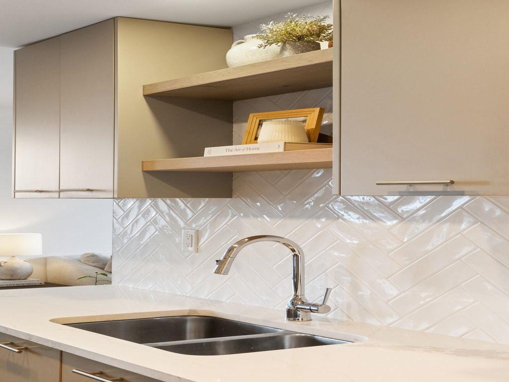 Listing Image for R3101919